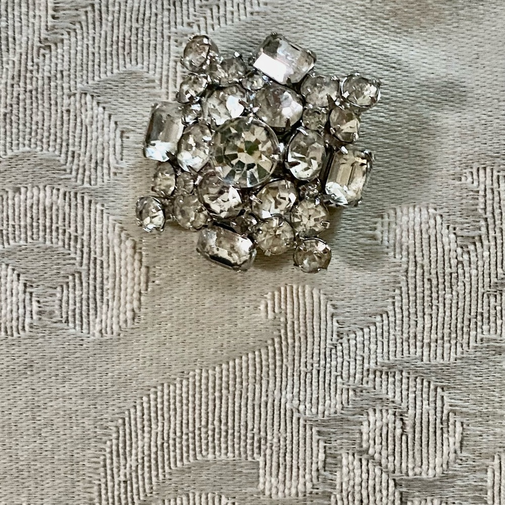Vintage Rhinestone Brooch - Picture 4 of 5